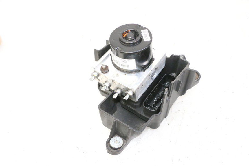 photo de POMPA ABS PIAGGIO MP3 500 (2014 - 2017) - Kontrola wizualna