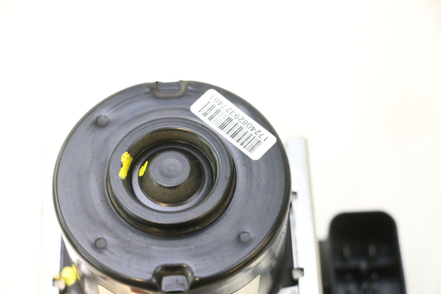 photo de POMPA ABS PIAGGIO MP3 500 (2016 - 2018) - Stan powierzchni