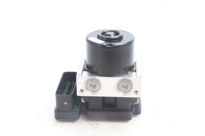photo de POMPA ABS PIAGGIO MP3 500 (2016 - 2018) - Widok ogólny