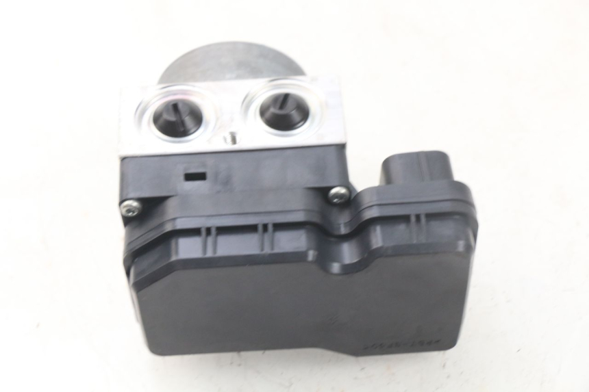 photo de POMPA ABS MBK MW TRYPTIK 125 (2017 - 2022) - Inny kąt widzenia