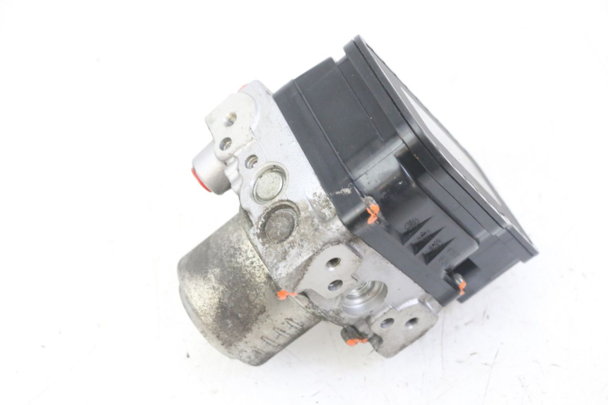 photo de POMPA ABS HONDA NTV DEAUVILLE ABS 700 (2007 - 2016) - Szczegół części