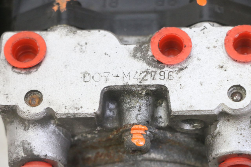 photo de POMPA ABS HONDA NTV DEAUVILLE ABS 700 (2007 - 2016) - Stan powierzchni