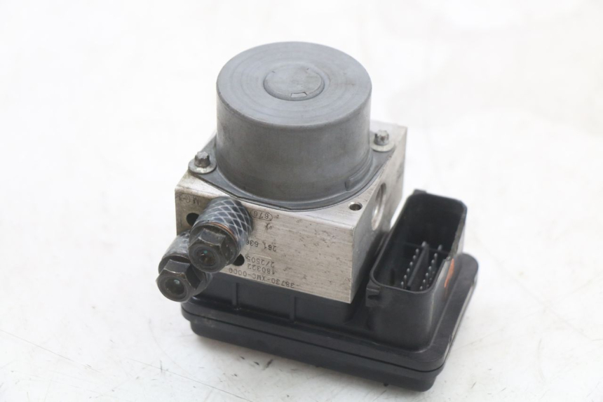 photo de POMPA ABS PEUGEOT BELVILLE 125 (2017 - 2021) - Widok główny