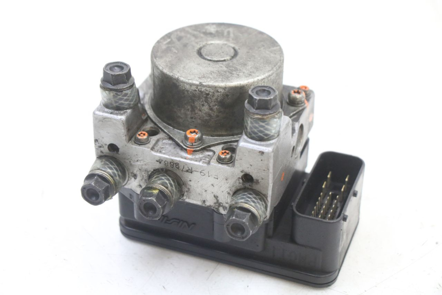 photo de POMPA ABS PEUGEOT SATELIS 125 (2013 - 2018) - Widok główny