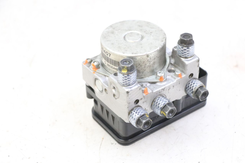 photo de POMPA ABS PEUGEOT SATELIS 125 (2013 - 2018) - Inny kąt widzenia