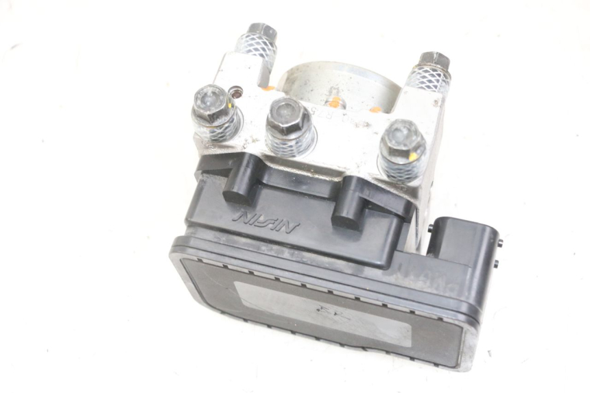 photo de POMPA ABS PEUGEOT SATELIS 125 (2013 - 2018) - Szczegół części