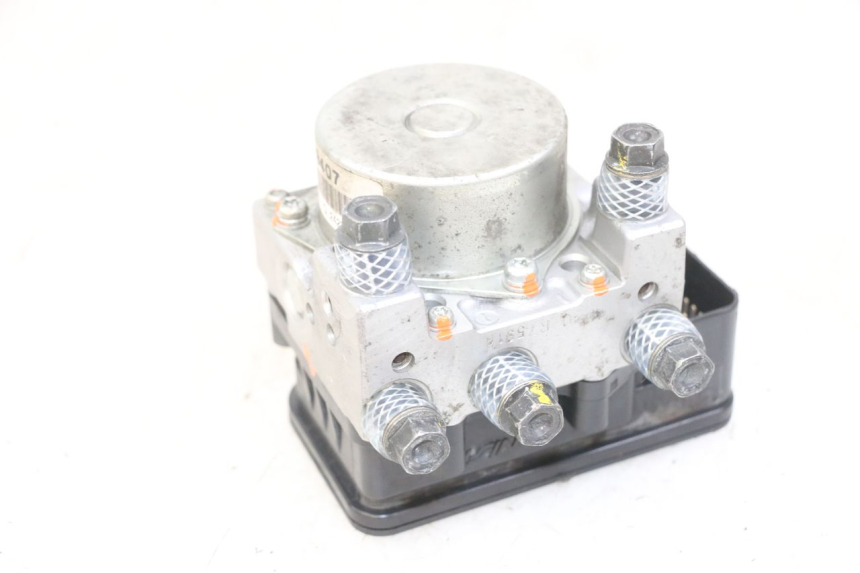 photo de POMPA ABS PEUGEOT SATELIS 125 (2013 - 2018) - Inny kąt widzenia