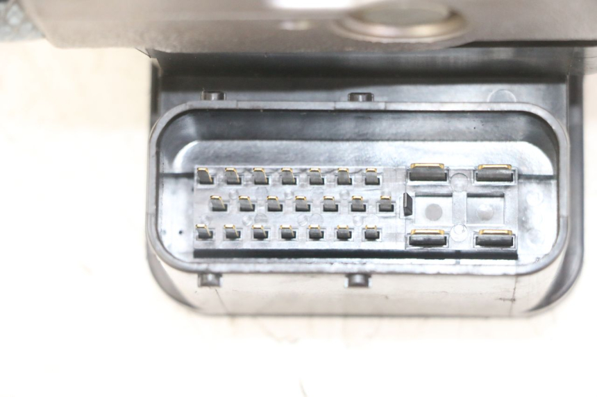 photo de POMPA ABS PEUGEOT SATELIS 125 (2013 - 2018) - Punkty mocowania