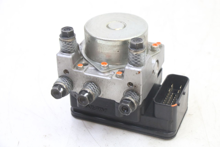 photo de POMPA ABS PEUGEOT SATELIS 125 (2013 - 2018) - Widok główny