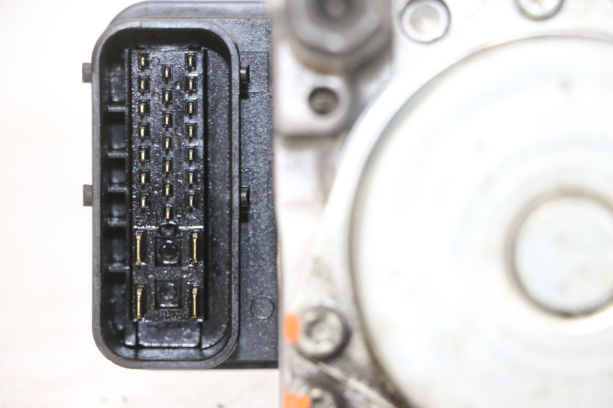 photo de POMPA ABS PEUGEOT SATELIS 125 (2013 - 2018) - Stan powierzchni