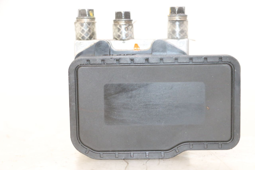 photo de POMPA ABS PEUGEOT SATELIS 125 (2013 - 2018) - Oznaczenia i referencje