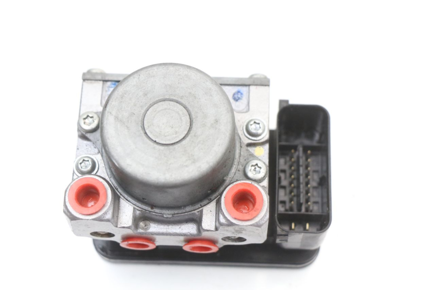 photo de POMPA ABS HONDA SH ABS 125 (2012 - 2017) - Szczegół części