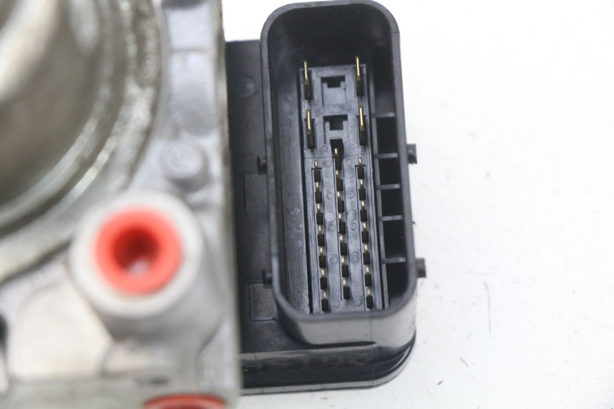 photo de POMPA ABS TRIUMPH SPRINT ST ABS 1050 (2005 - 2007) - Stan powierzchni