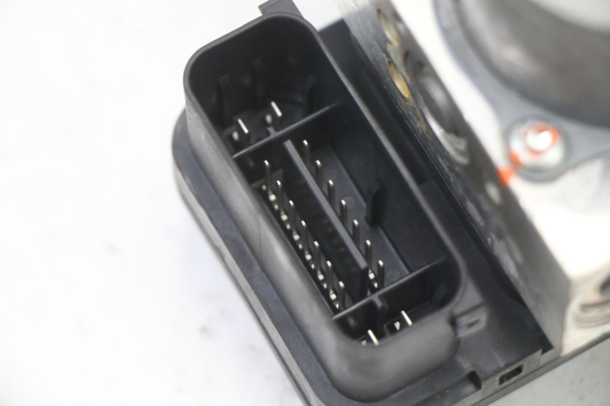 photo de POMPA ABS YAMAHA TRACER 7 700 (2020 - 2024) - Stan powierzchni