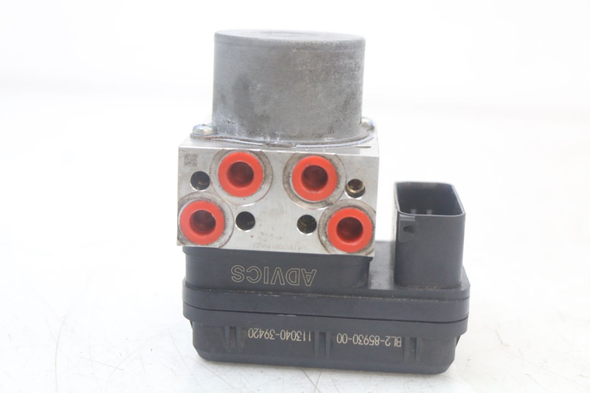 photo de POMPA ABS YAMAHA XMAX X-MAX ABS 125 (2017 - 2020) - Szczegół części