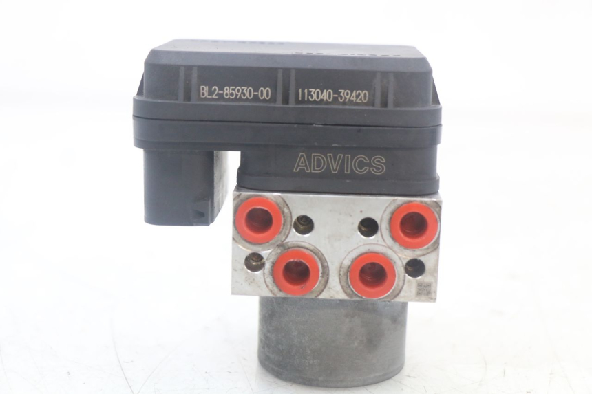 photo de POMPA ABS YAMAHA XMAX X-MAX ABS 125 (2017 - 2020) - Zoom stanu zużycia