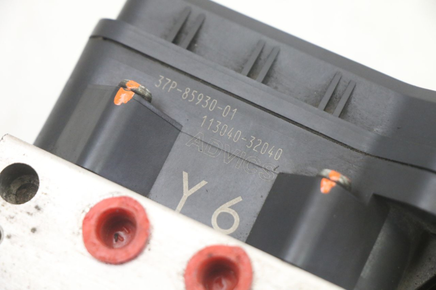 photo de POMPA ABS YAMAHA X-MAX XMAX ABS 250 (2010 - 2012) - Zoom stanu zużycia