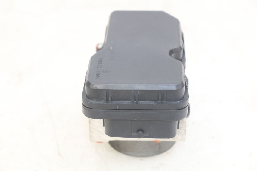 photo de POMPA ABS YAMAHA X-MAX XMAX 125 (2010 - 2013) - Widok ogólny