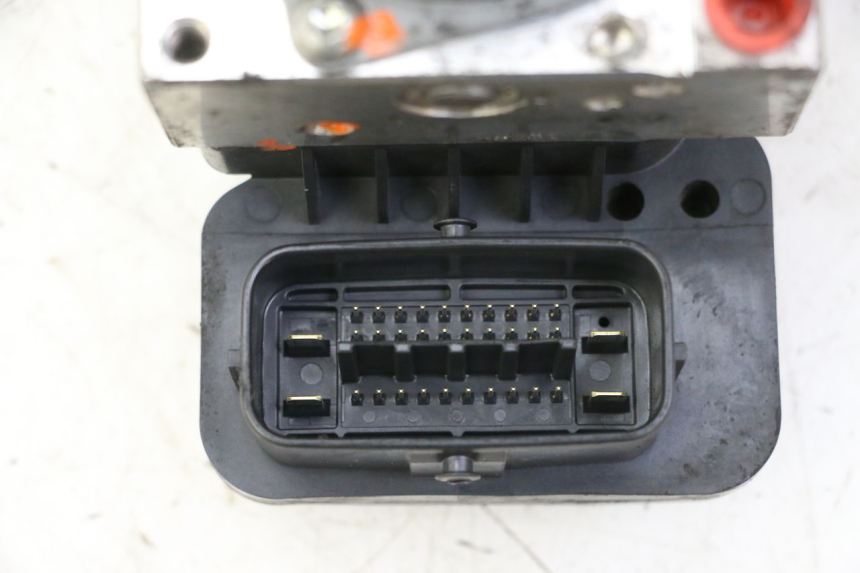 photo de POMPA ABS YAMAHA XJ6 ABS 600 (2008 - 2016) - Kontrola wizualna