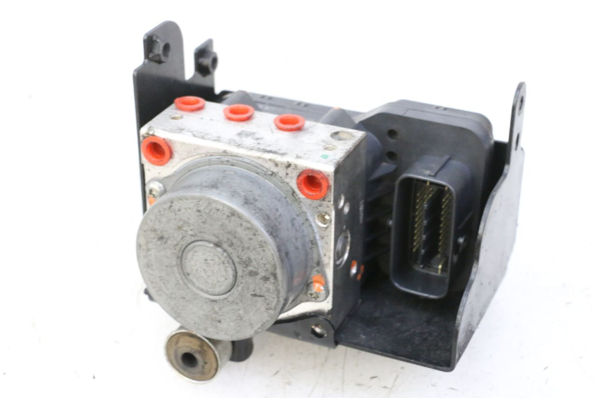 photo de POMPA ABS YAMAHA XJ6 ABS 600 (2008 - 2016) - Zoom stanu zużycia