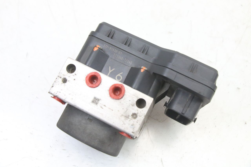 photo de POMPA ABS YAMAHA X-MAX XMAX ABS 250 (2010 - 2014) - Szczegół części