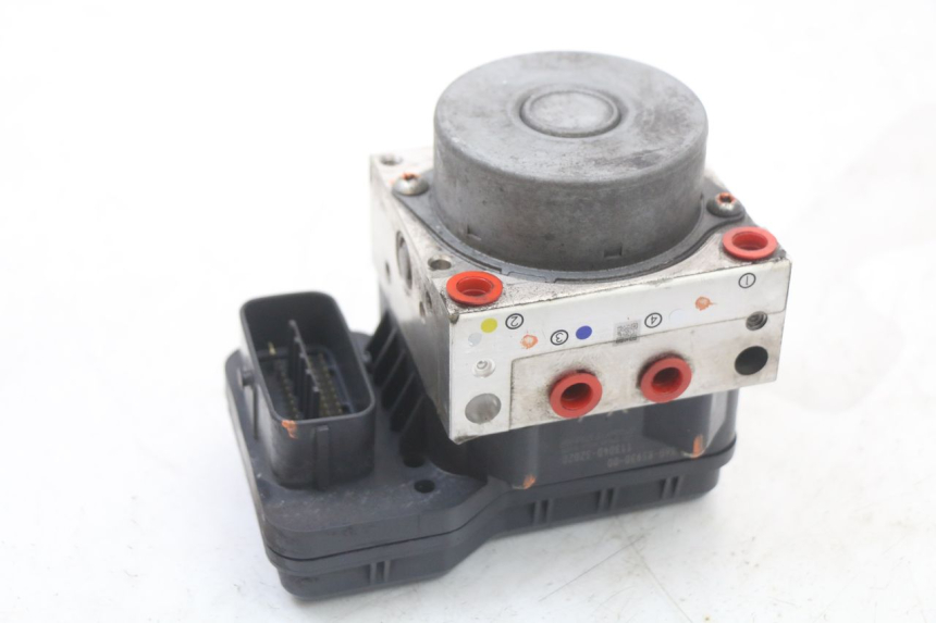 photo de POMPA ABS YAMAHA XJ6 ABS 600 (2008 - 2016) - Widok ogólny