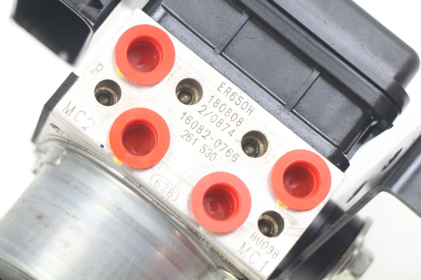 photo de POMPA ABS KAWASAKI Z 650 (2016 - 2019) - Zoom stanu zużycia