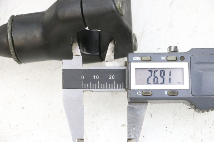 photo de Mocowanie kierownicy MAG POWER BOMBERS 4T 50 (2016 - 2026) - Zoom stanu zużycia