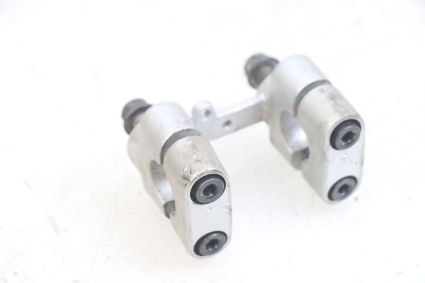 photo de Mocowanie kierownicy YAMAHA BW'S BWS 125 (2010 - 2013) - Zoom stanu zużycia