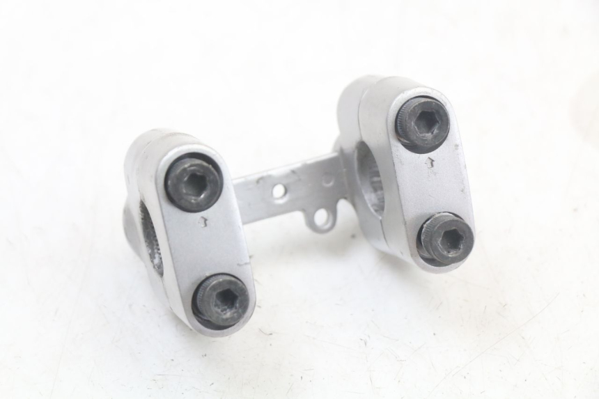 photo de Mocowanie kierownicy YAMAHA BW'S BWS 125 (2010 - 2013) - Widok główny