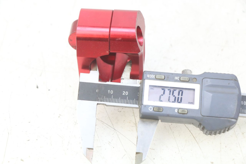 photo de Mocowanie kierownicy HONDA CR 125 (1995 - 1997) - Szczegół części