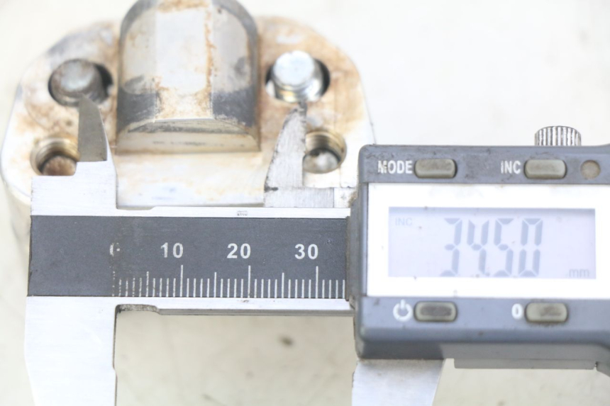 photo de Mocowanie kierownicy HONDA CR 80 (2001 - 2003) - Zoom stanu zużycia