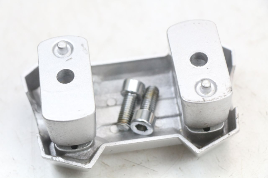 photo de Mocowanie kierownicy SYM CROX 4T 50 (2016 - 2023) - Inny kąt widzenia