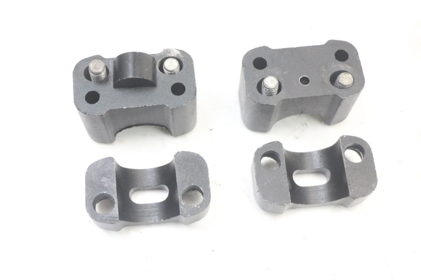 photo de Mocowanie kierownicy DERBI SENDA SM DRD X-TREME 50 (2011 - 2017) - Zbliżenie techniczne