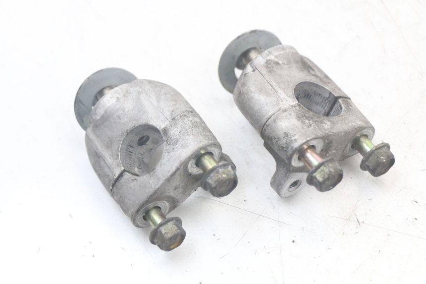 photo de Mocowanie kierownicy HONDA FJS SILVERWING SILVER WING 600 (2001 - 2010) - Zbliżenie techniczne