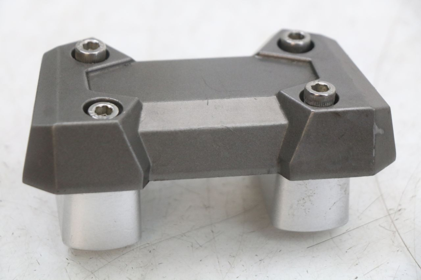 photo de Mocowanie kierownicy SYM JET 14 4T 50 (2018 - 2022) - Zbliżenie techniczne