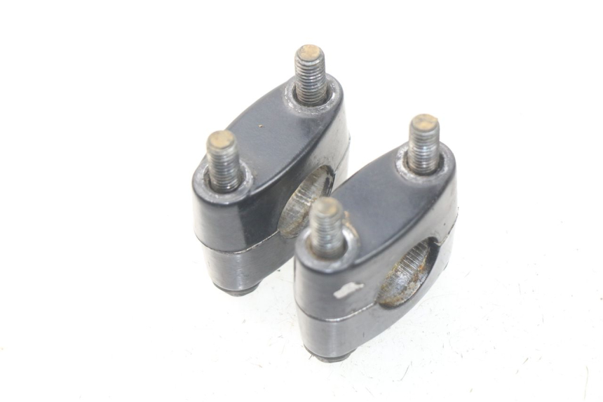 photo de Mocowanie kierownicy SUZUKI JR 80 (2001 - 2006) - Szczegół części