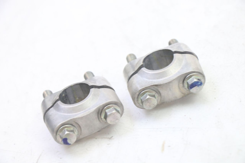 photo de Mocowanie kierownicy YAMAHA XMAX X-MAX 125 (2021 - 2025) - Zoom stanu zużycia