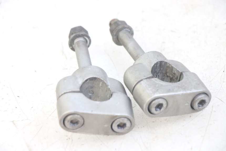 photo de Mocowanie kierownicy YAMAHA XJN DIVERSION 600 (2000 - 2003) - Inny kąt widzenia