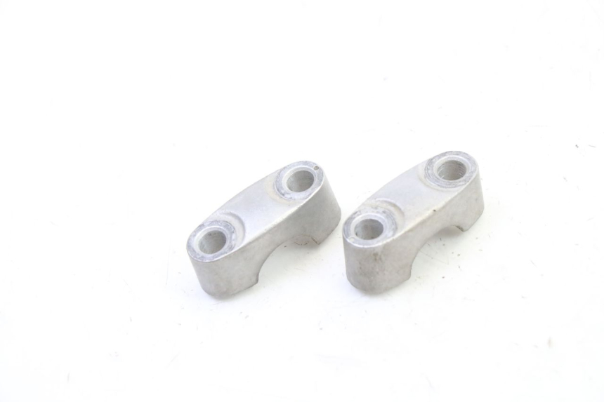 photo de Mocowanie kierownicy YAMAHA YFM BRUIN 350 (2003 - 2009) - Widok główny