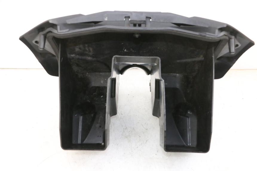 photo de UCHWYT SCHOWKA NA RĘKAWICZKI ADIVA AD3 300 (2014 - 2020) - Zbliżenie techniczne