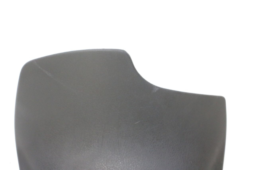 photo de UCHWYT SCHOWKA NA RĘKAWICZKI PIAGGIO FLY 2T 50 (2004 - 2017) - Stan powierzchni