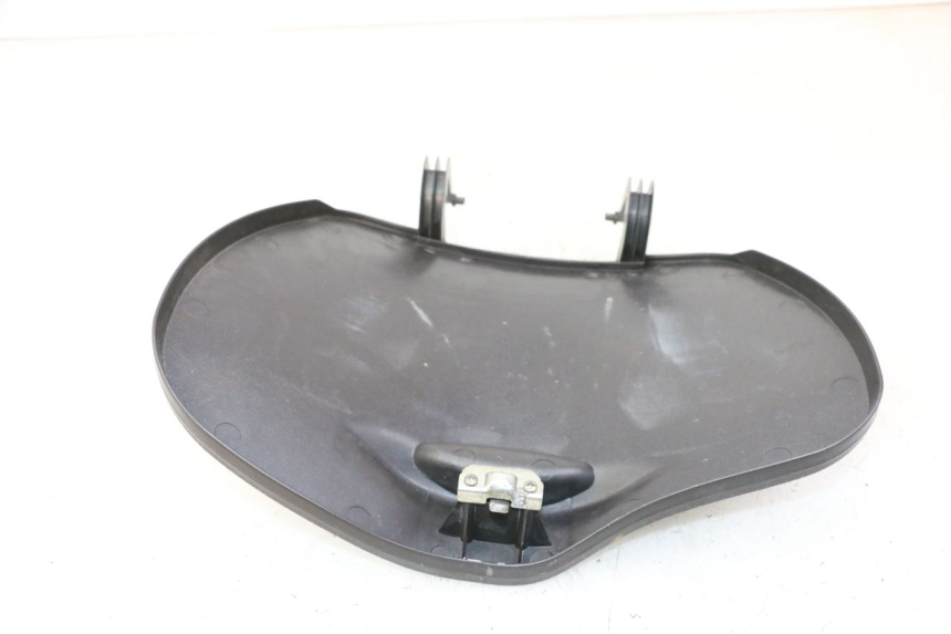 photo de UCHWYT SCHOWKA NA RĘKAWICZKI PIAGGIO LIBERTY 4T 50 (2009 - 2015) - Zoom stanu zużycia