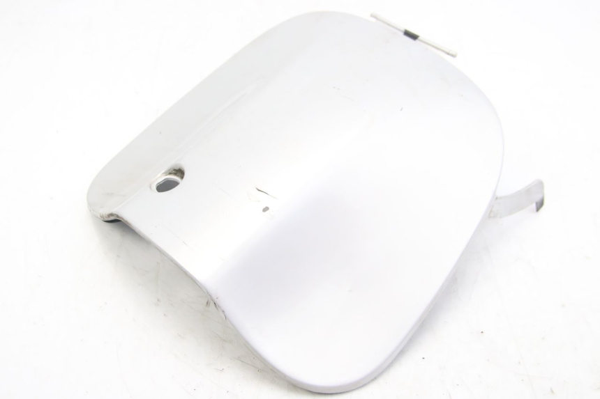 photo de UCHWYT SCHOWKA NA RĘKAWICZKI APRILIA SCARABEO 4T 50 (2009 - 2017) - Szczegół części