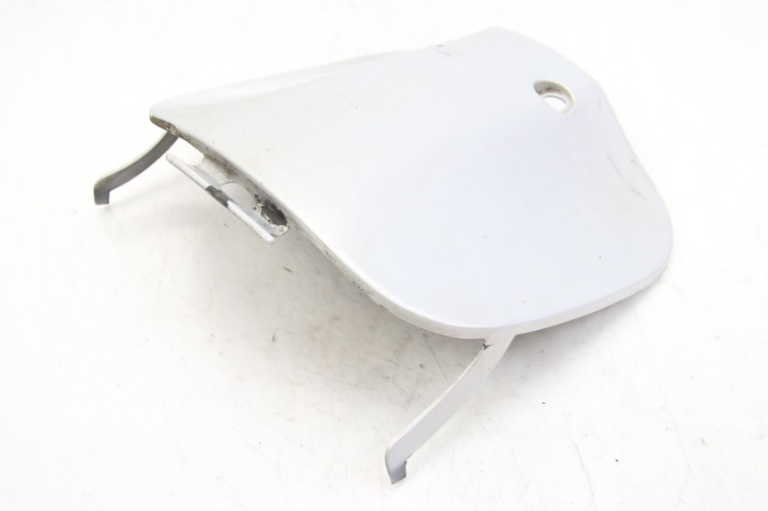 photo de UCHWYT SCHOWKA NA RĘKAWICZKI APRILIA SCARABEO 4T 50 (2009 - 2017) - Inny kąt widzenia