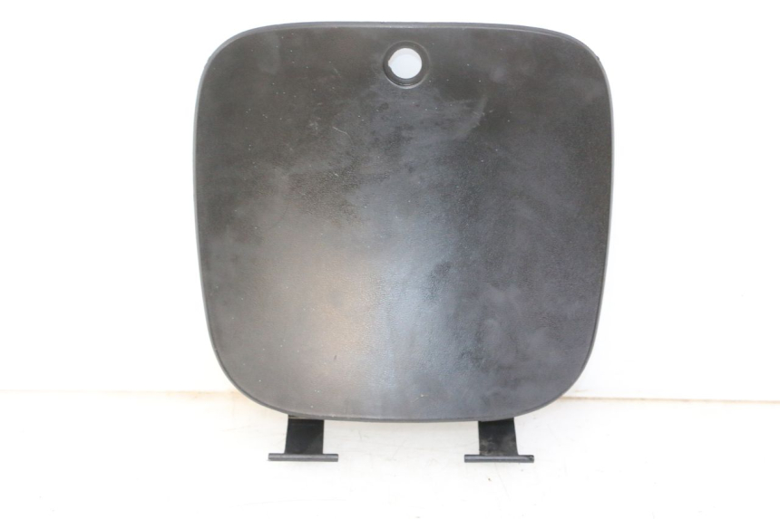 photo de UCHWYT SCHOWKA NA RĘKAWICZKI PEUGEOT TWEET PRO CARGO 50 (2018 - 2022) - Widok główny