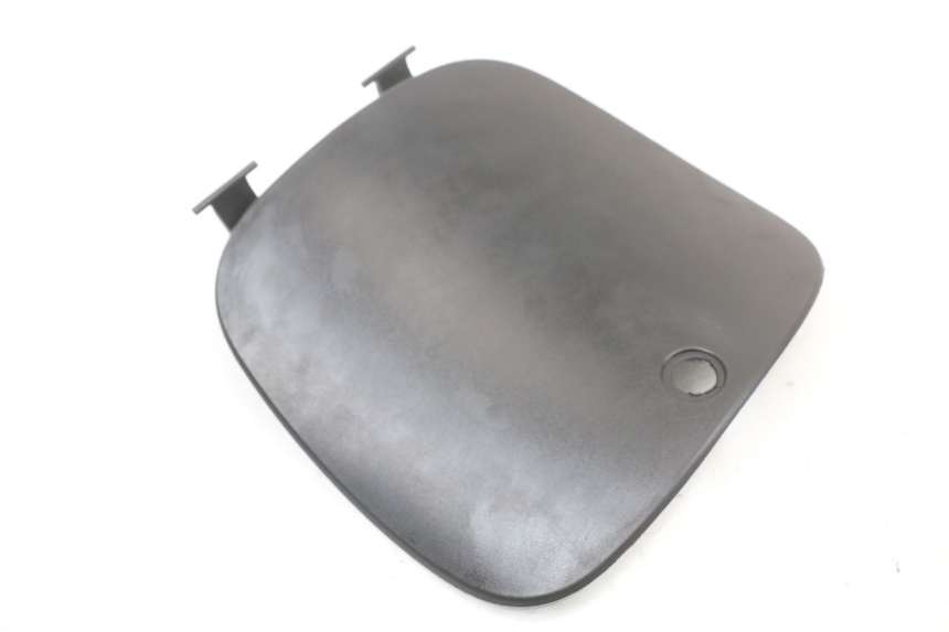 photo de UCHWYT NA SCHOWEK PEUGEOT TWEET 125 (2018 - 2021) - Szczegół części