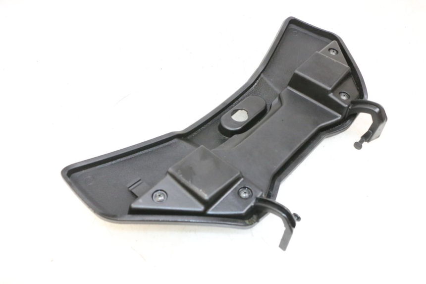 photo de UCHWYT NA SCHOWEK YAMAHA X-MAX XMAX 125 (2010 - 2013) - Zoom stanu zużycia