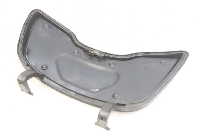 photo de UCHWYT SCHOWKA NA RĘKAWICZKI PIAGGIO X9 EVOLUTION 125 (2003 - 2007) - Zbliżenie techniczne