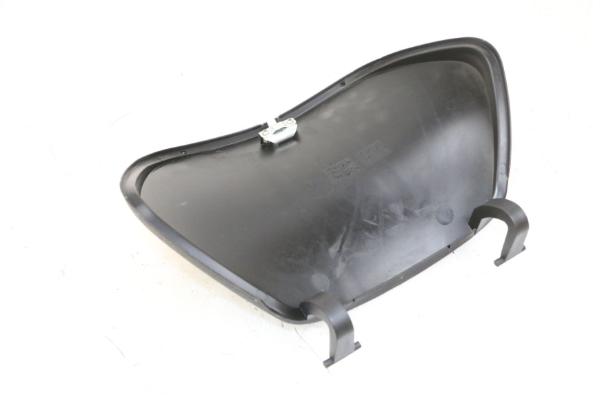 photo de UCHWYT NA SCHOWEK PIAGGIO ZIP 4T 50 (2018 - 2020) - Zoom stanu zużycia